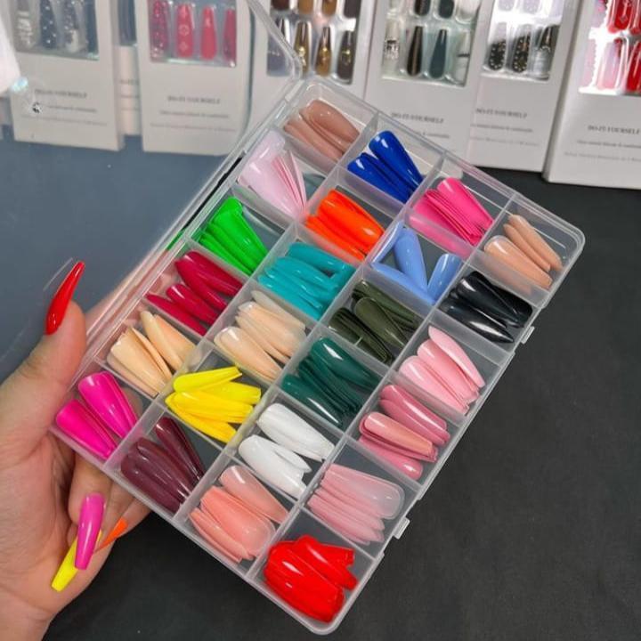 576 pcs nails with box ,Reusable Artificial nails